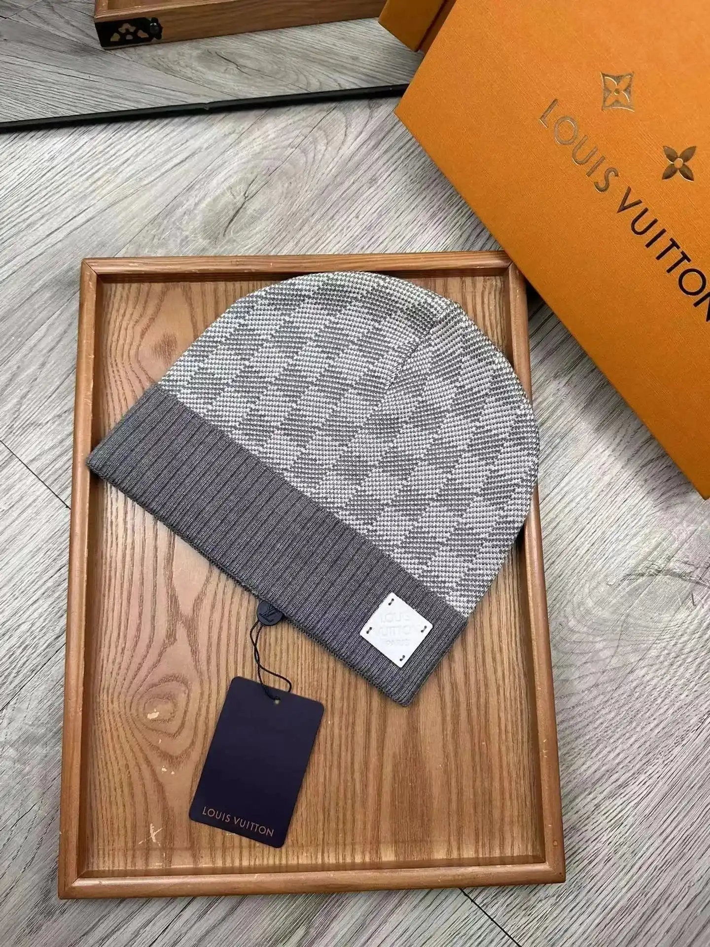Louis Vuitton Damier Beanie & Scarf [20 styles] 3