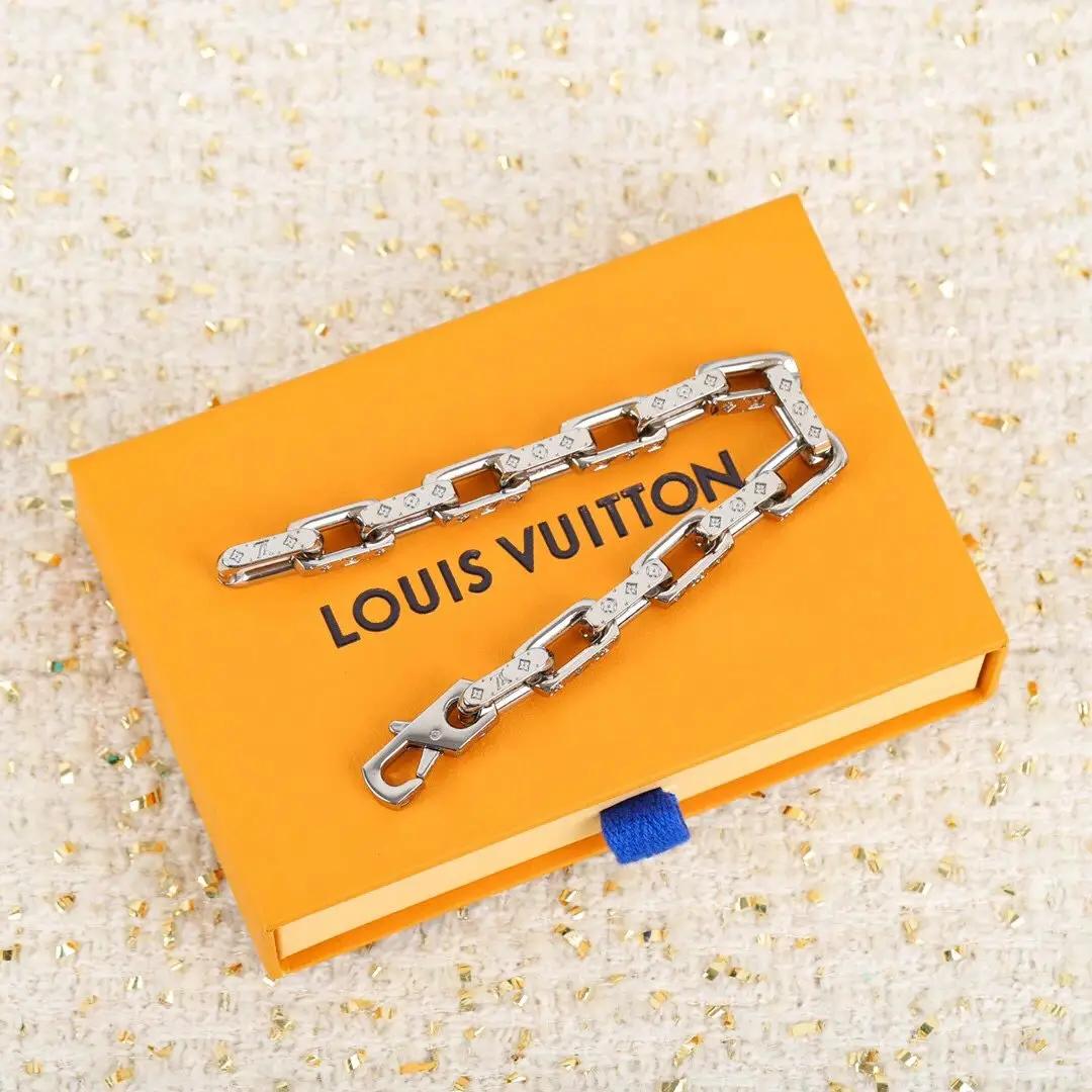 Louis Vuitton Bracelets [11 styles] 3