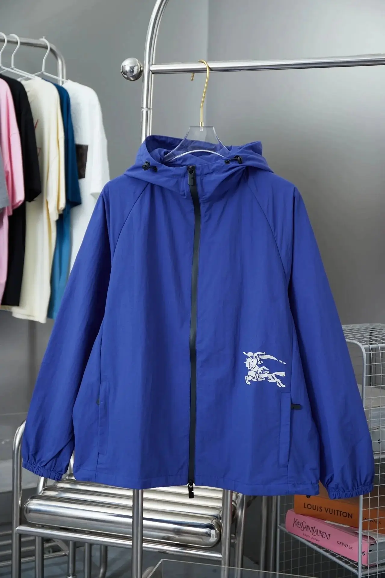 Burberry Windbreaker [3 styles]